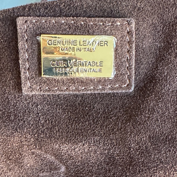 Women's Brown Suede Shoulder Bag - Picture 4 of 5